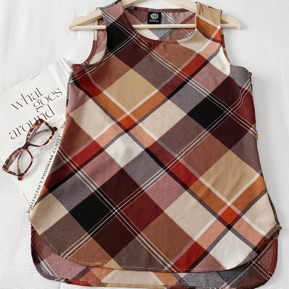 Bobeau Autumn Plaid Sleeveless Top - Picture 2 of 8